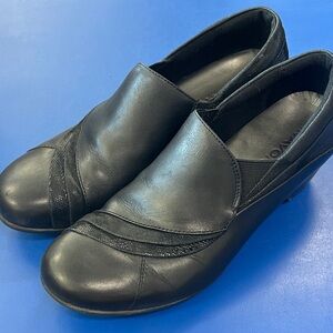 Aravon Black Women's Wedge Shoes 9.5